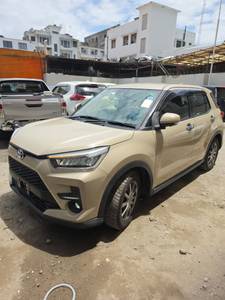 Toyota RAIZE z package