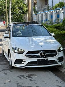 Mercedes BENZ W247 Series B180 AMG Line