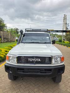 Toyota Land cruiser hard top